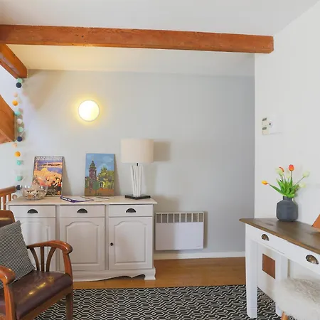 De Charme - 4 Personnes Appartement *